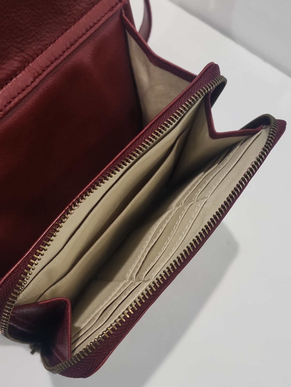 Minooy Athena Unique Design Mini Crossbody Bag - Picture 10 of 15